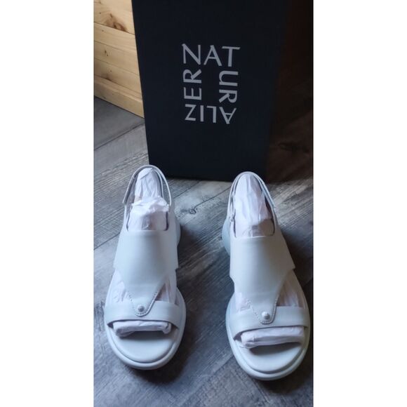 Naturalizer Women's Size 9.5 M Lillian, Mist Gray, Slingback Sandals, NWT - Picture 3 of 6